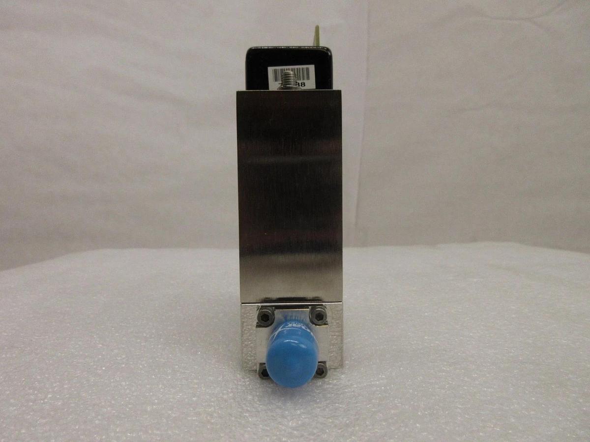 Used UNIT Instruments UFC-1160A Mass Flow Controller MFC 50 SCCM TMPI Used Working
