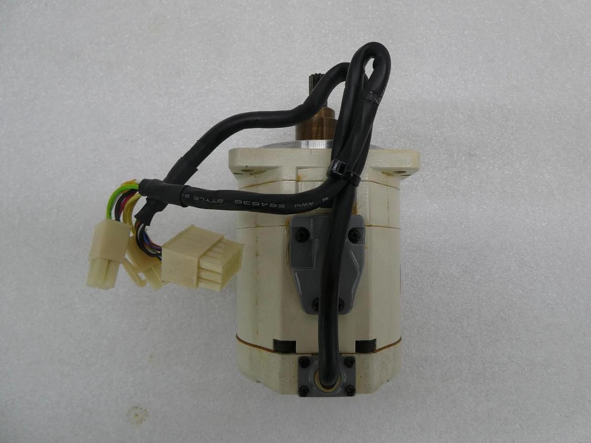 Used Panasonic MQMZ022A2D AC Servo Motor Reseller Lot of 4 Working Surplus