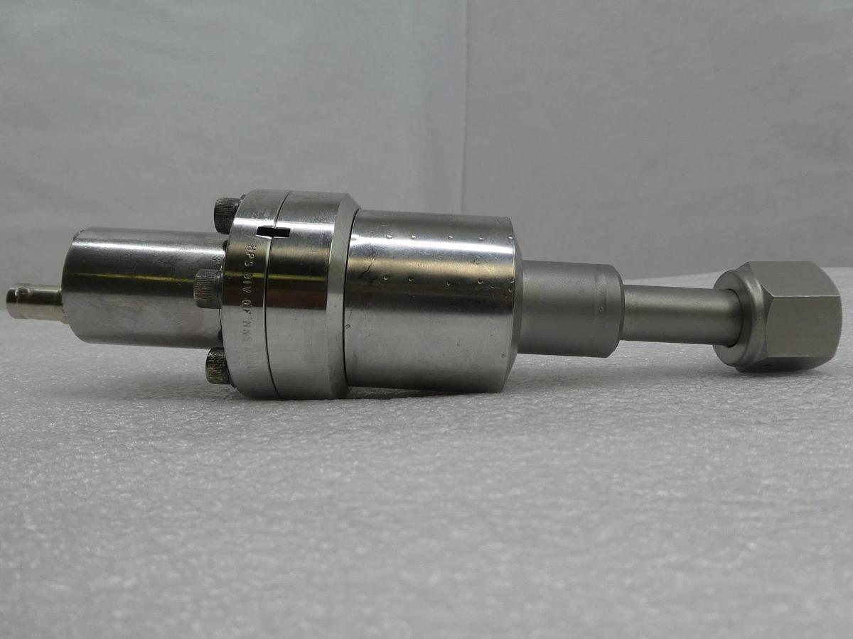 Used MKS Instruments Cold Cathode Magnetic Sensor Used Working