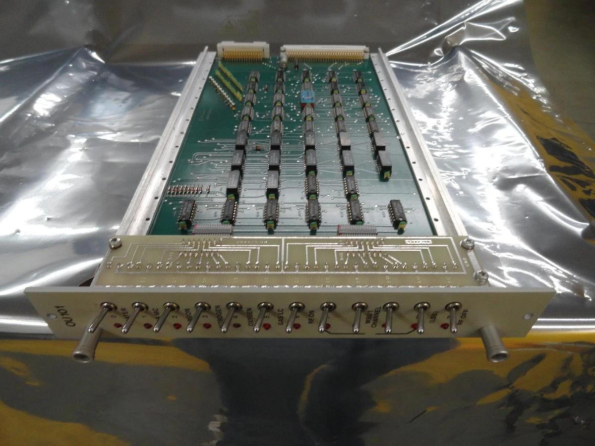 Used Balzers BG 525 460 AT Gas LC OU 101 PCB Card BG 525 462 BU Used