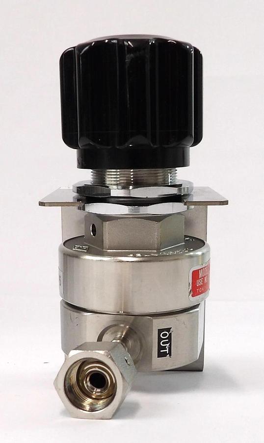 Used Kokusai Electric AK-20 Manual Pressure Regulator Reseller Lot of 12 Working