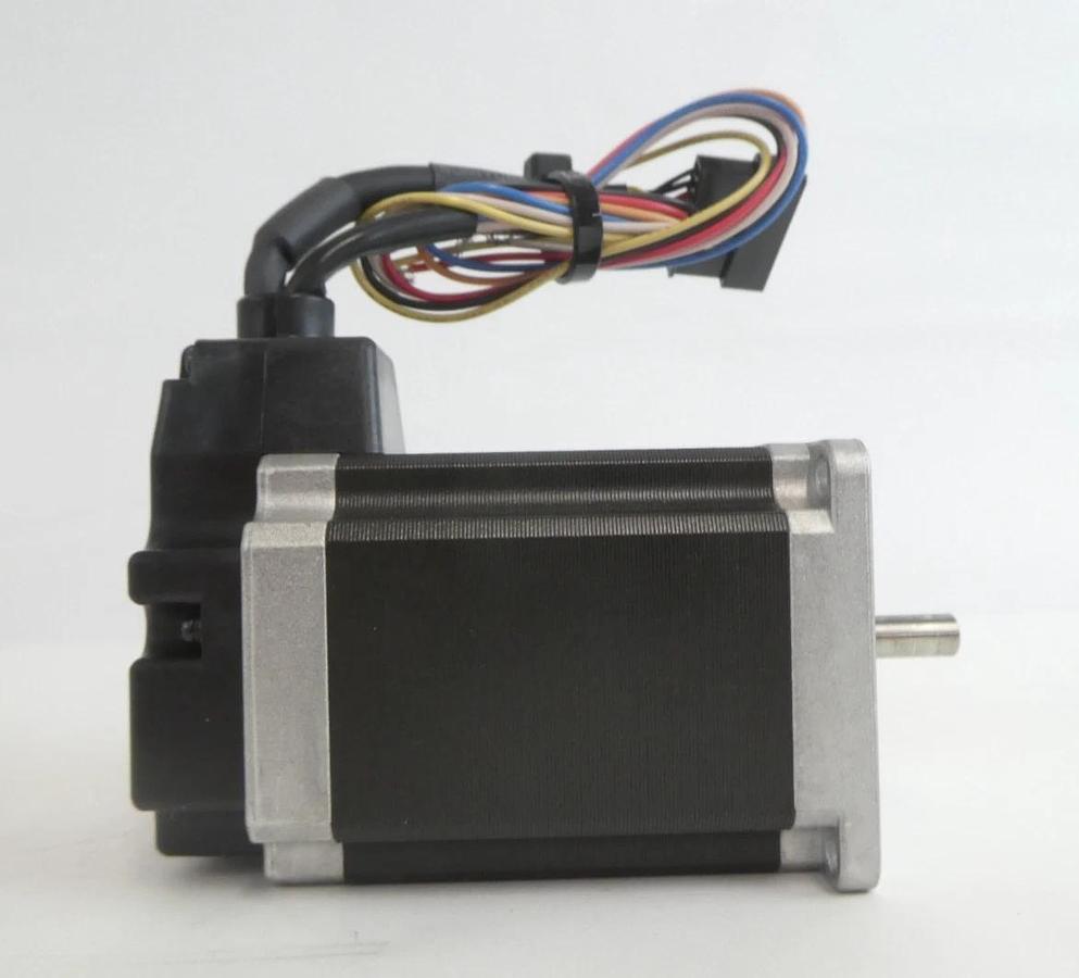 Sanyo Denki 103H7126-07E0 Stepping Motor Step-Syn Lot of 3 New Surplus