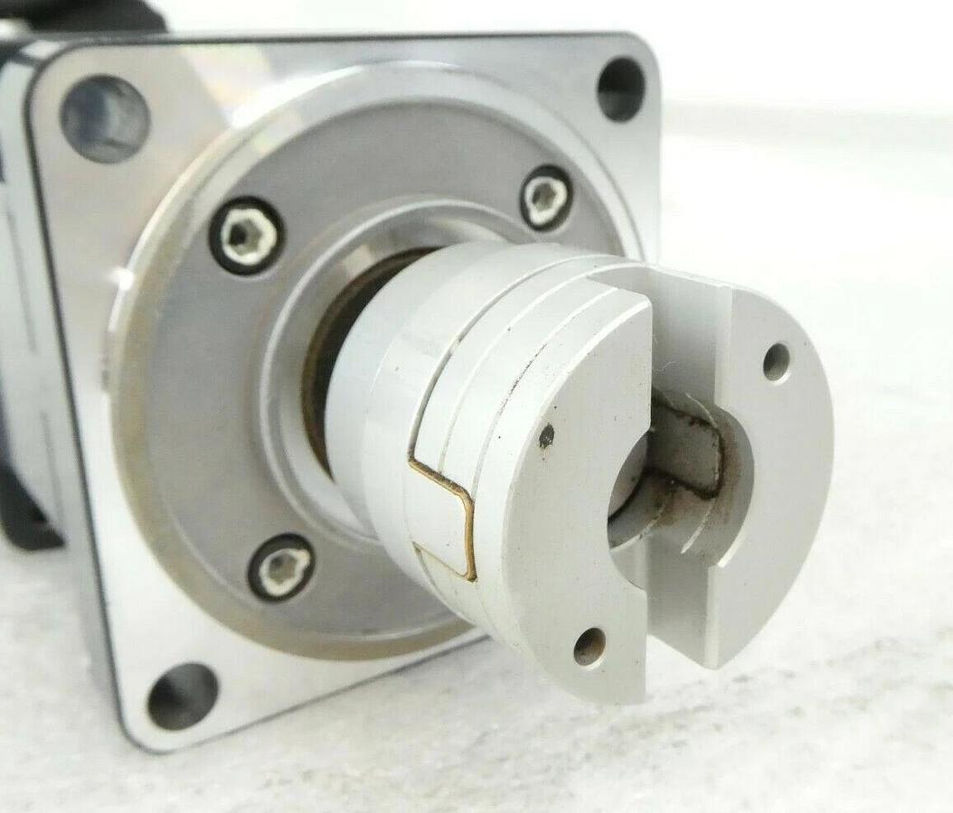 Used Oriental Motor ASM98AC-H100 Closed Loop Step Motor VEXTA Working Surplus