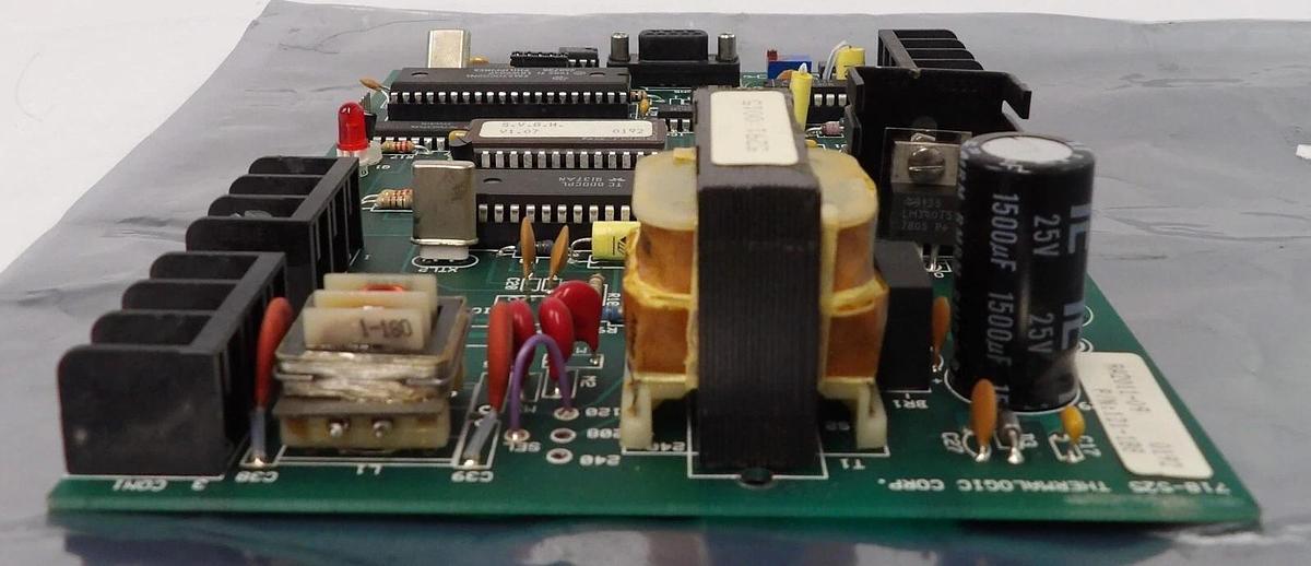 Used Thermalogic 121-188 Processor PCB 718-525 Working Surplus
