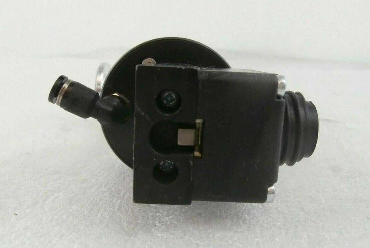 Used VAT 26324-KA41-0001 HV Angle Valve AMAT Applied Materials SemVision cX Working