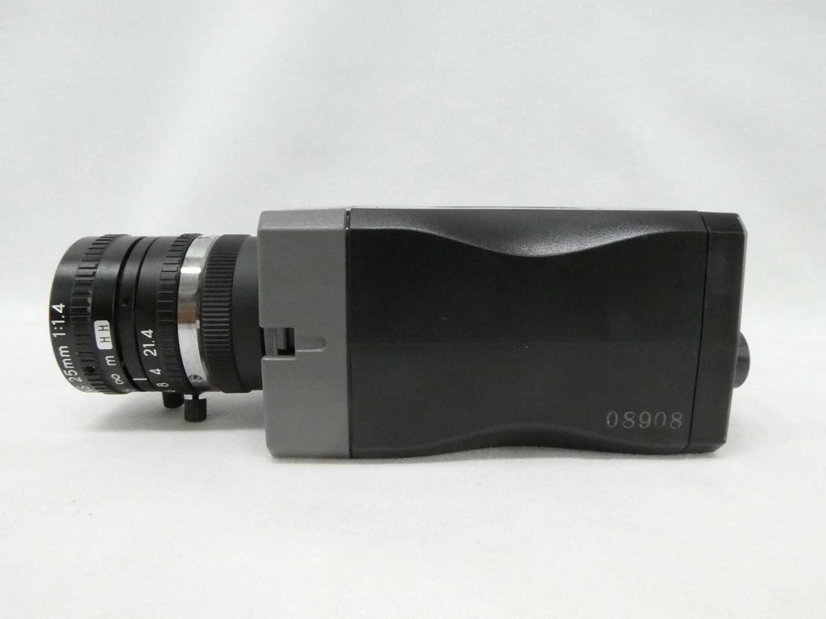 Used Omron V400-F050 2D Code Reader C-Mount with 25mm TV Lens Nikon NSR-610C Working