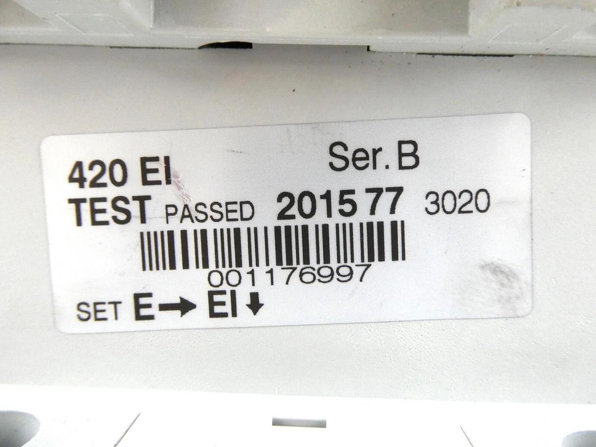 Used AB Allen-Bradley 100-D420 Industrial Contactor 100-D 110-130V Chipped Working