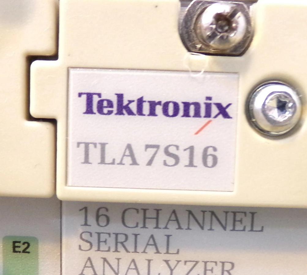 Used Tektronix TLA7016 Logic Analyzer Mainframe System TLA7BB4 TLA7S16 Working