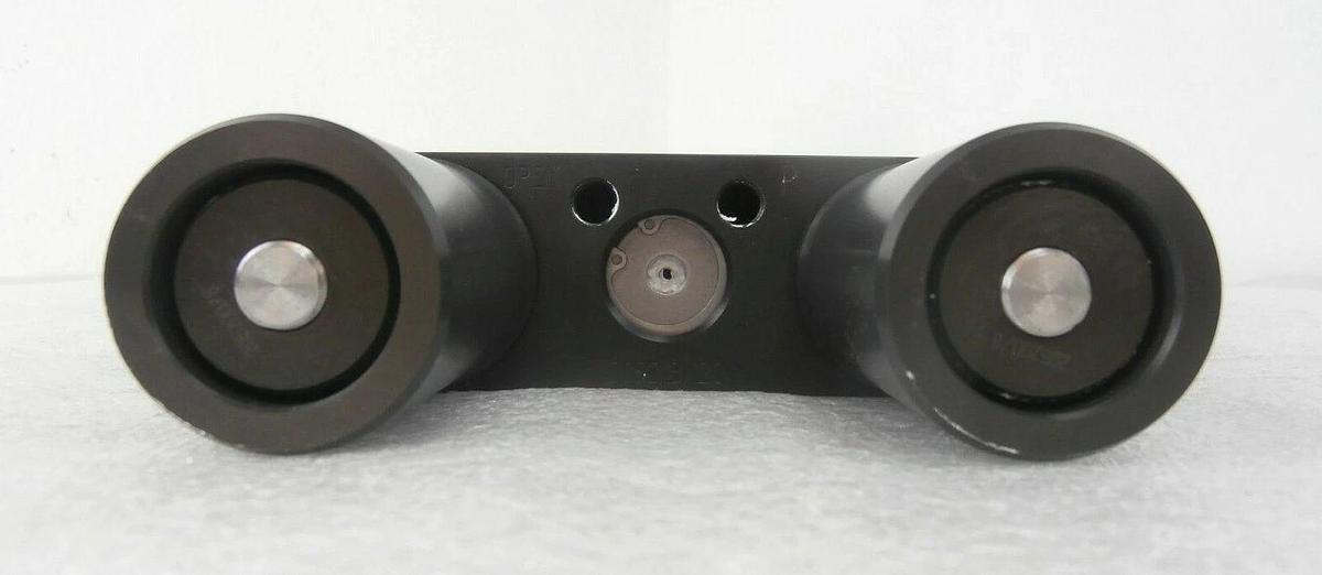 Used VAT 07512-UA24-ABV1 Rectangular Atmospheric L-VAT Novellus 60-12331-00 Working