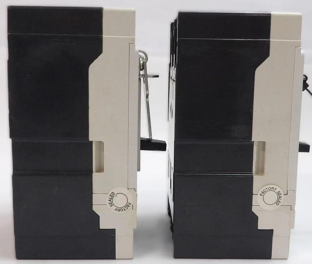 Used Eaton JGE3250NN 3 Pole Circuit Breaker J250E Lot of 2 Working
