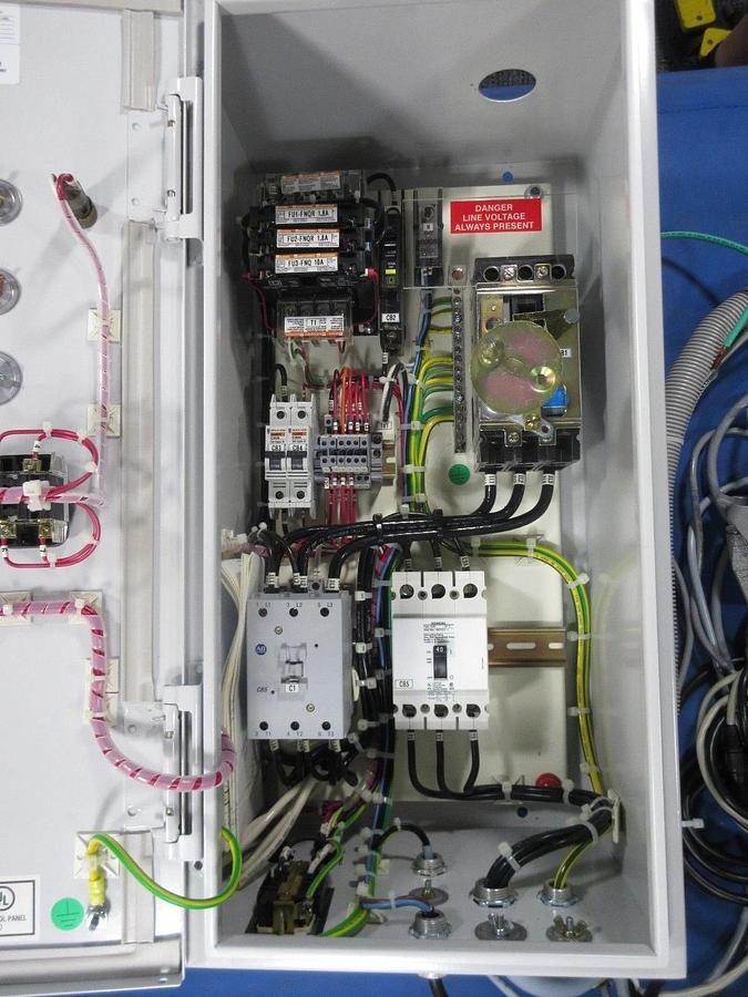 Used Edwards NGV466000 Power Distribution Box w/ Cables NGV466010-D Used Working