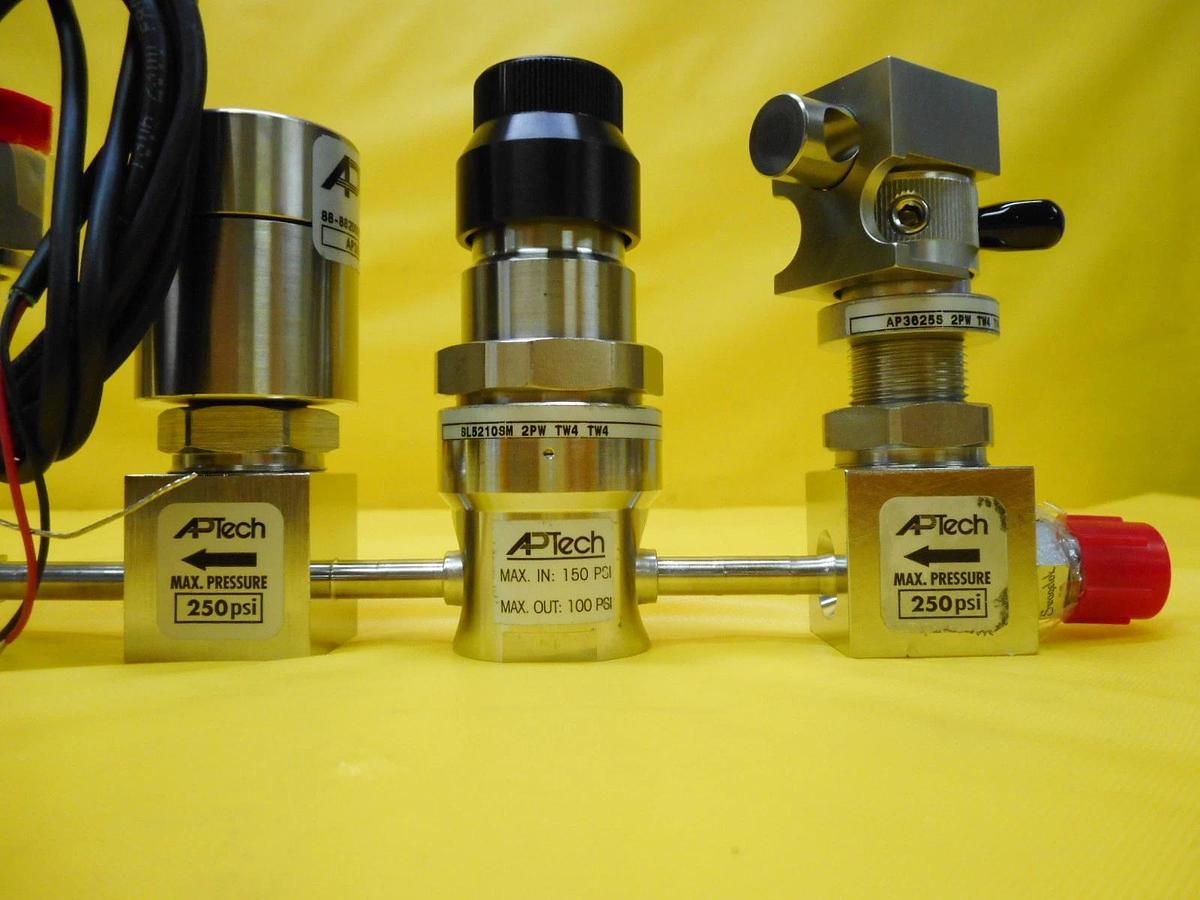 Novellus Systems 02-275852-00 Gas Valve Manifold New Surplus