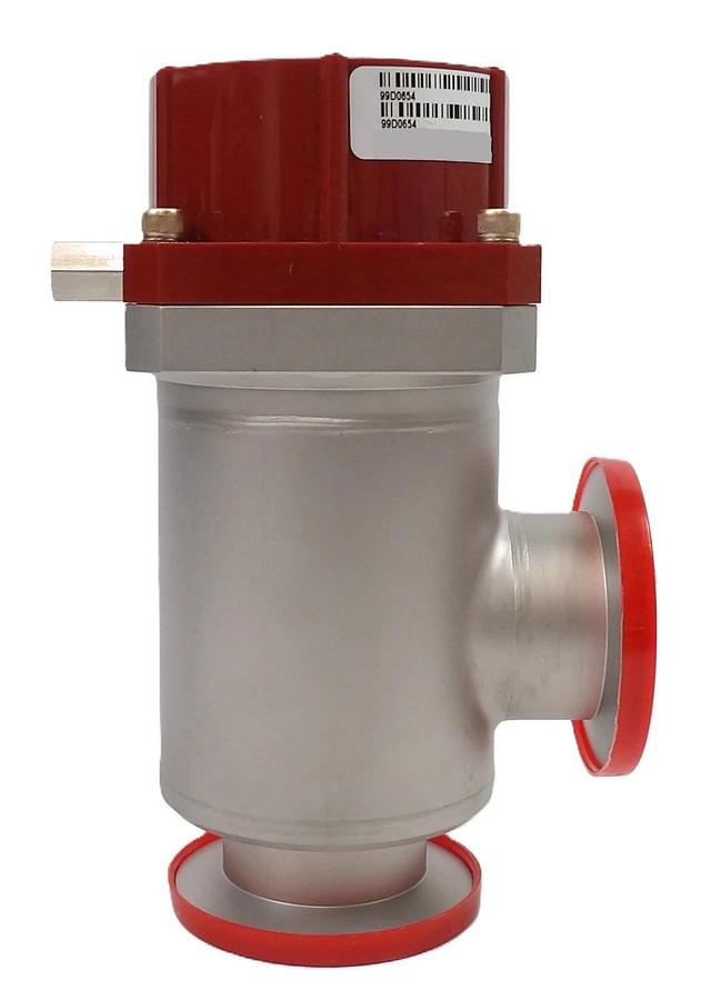 Used MKS Instruments 99D0654 Pneumatic Isolation Angle Valve Working