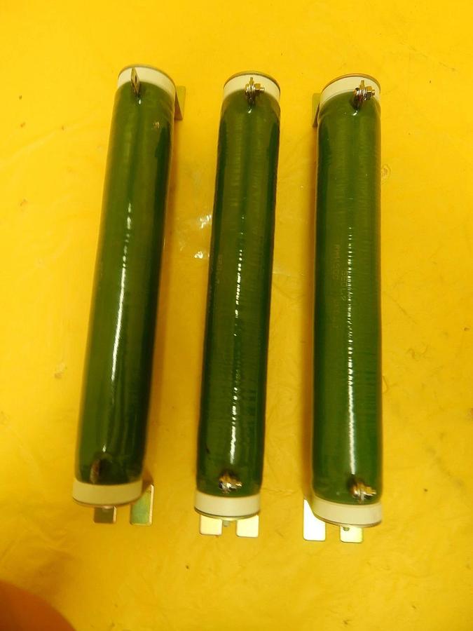 Used Akira Seiki RWH300G 250ΩJ Ceramic Resistor Reseller Lot of 3 Used Working
