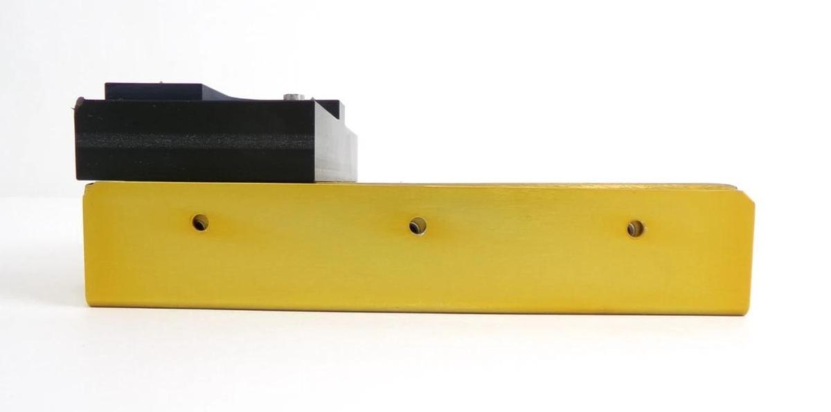 Used Verity Instruments 1008124 Laser Optical Module APD240 AMAT 0190-28555 Working
