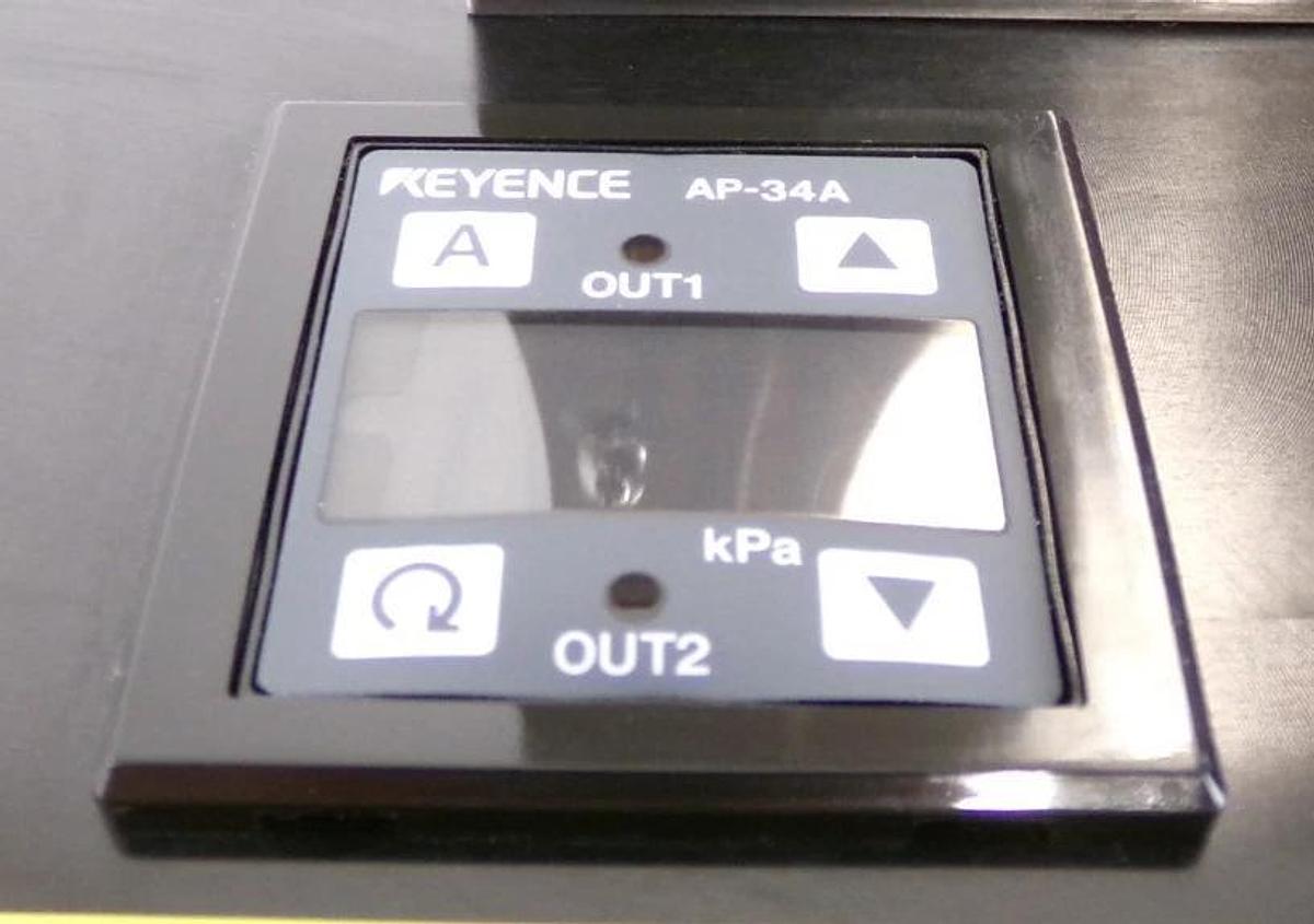 Used Kawasaki 3NS004S-L002 300mm Wafer Prealigner AMAT 0190-50854 Working Surplus