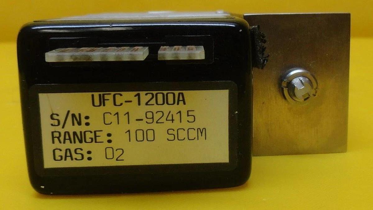 Used Unit Instruments UFC-1200A Mass Flow Controller MFC 100 SCCM O2 Used Working