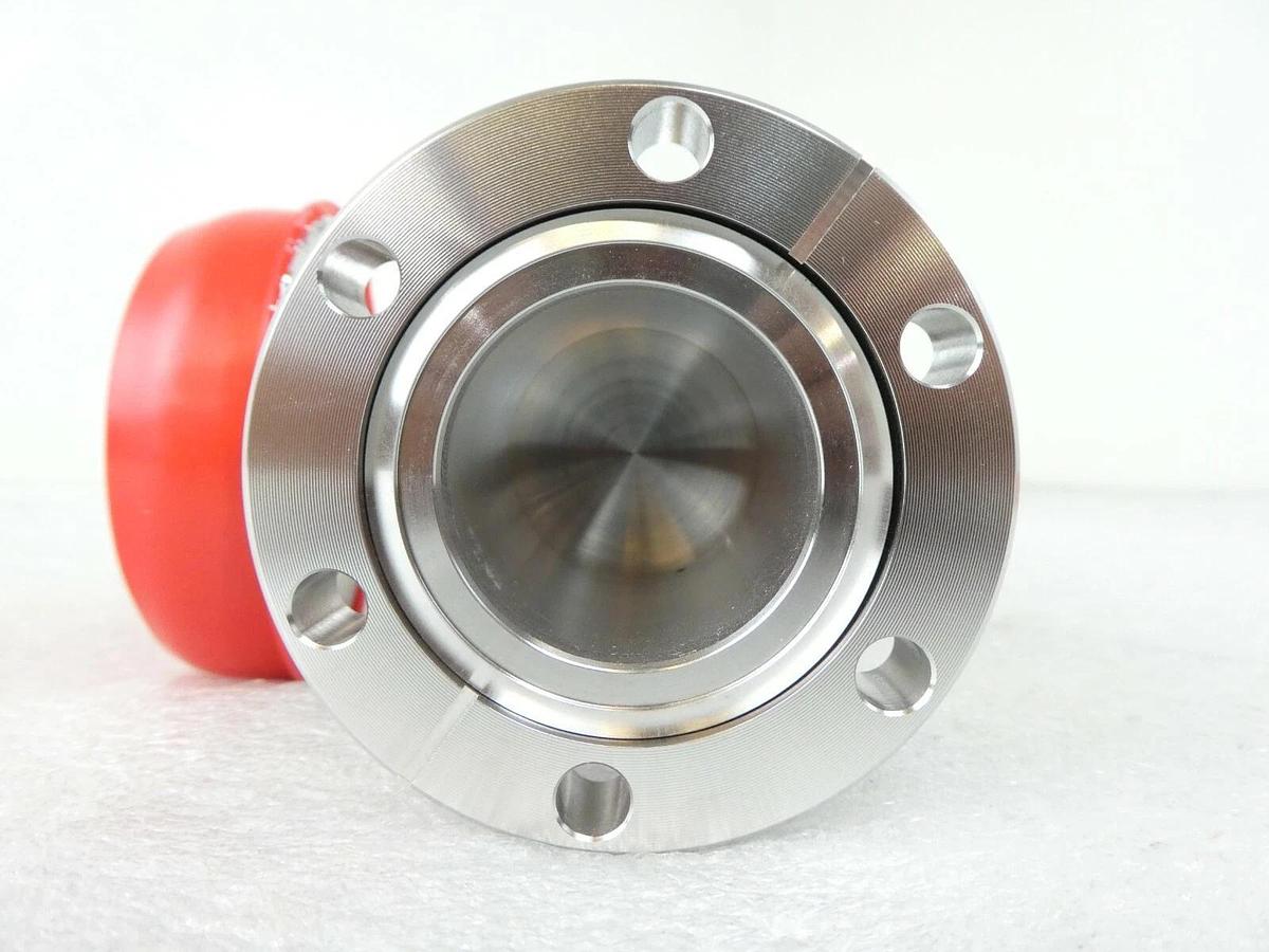 MDC Vacuum Products 313029-10 Angle Valve AV-150M-P-10 Novellus 27-199823-00 New