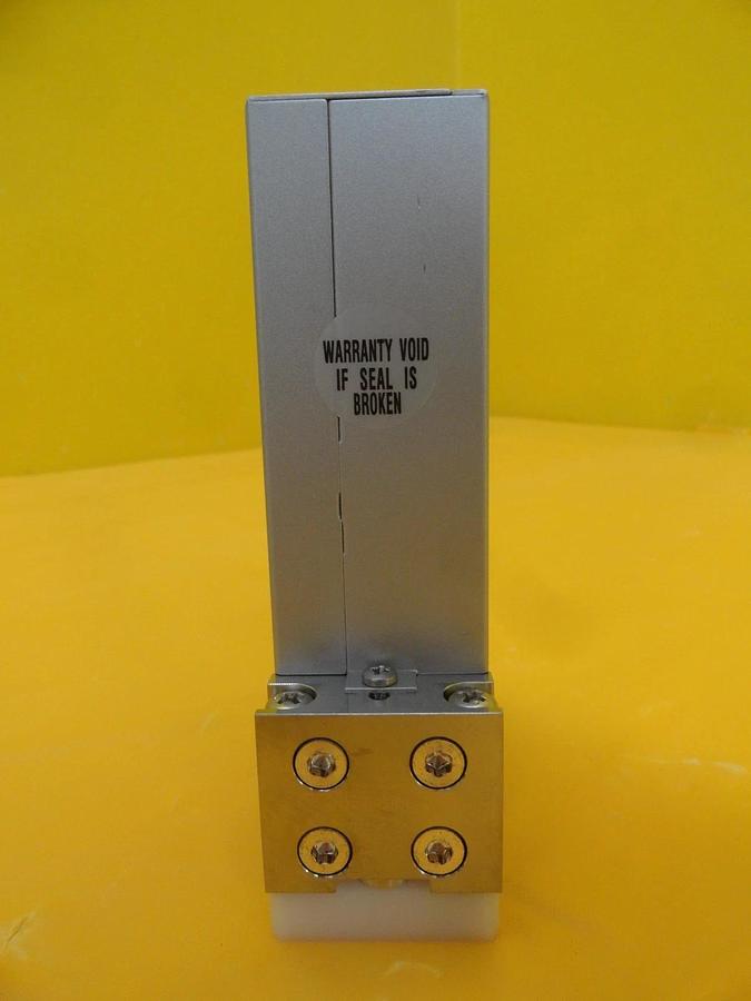 Used Aera TC FC-D985CT-BH Mass Flow Controller FC-D985c 400 CCM CF4(0.419) Used
