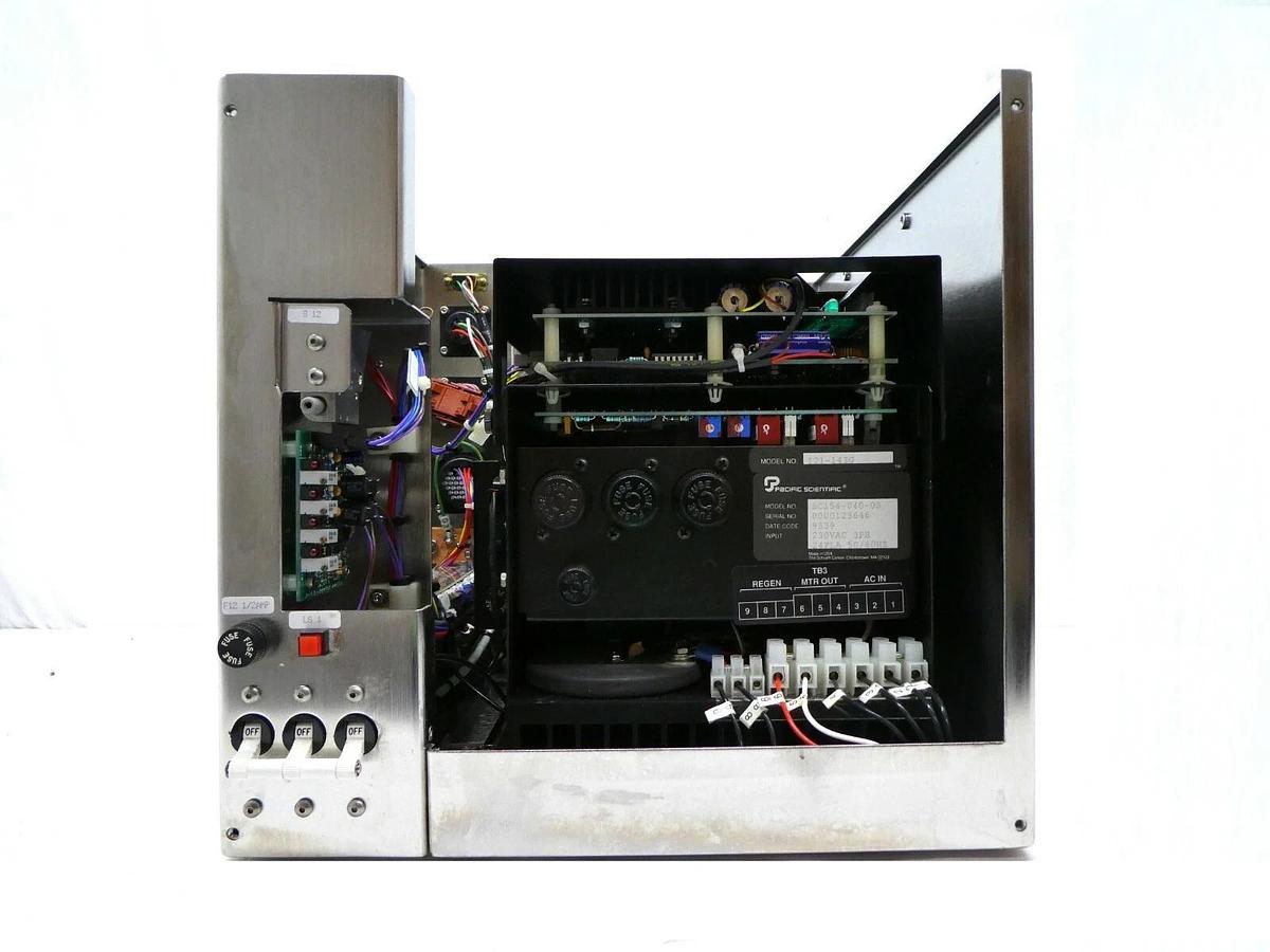 Used SVG Silicon Valley Group Coater Spindle Motor Controller 121-143G 90S DUV Spare