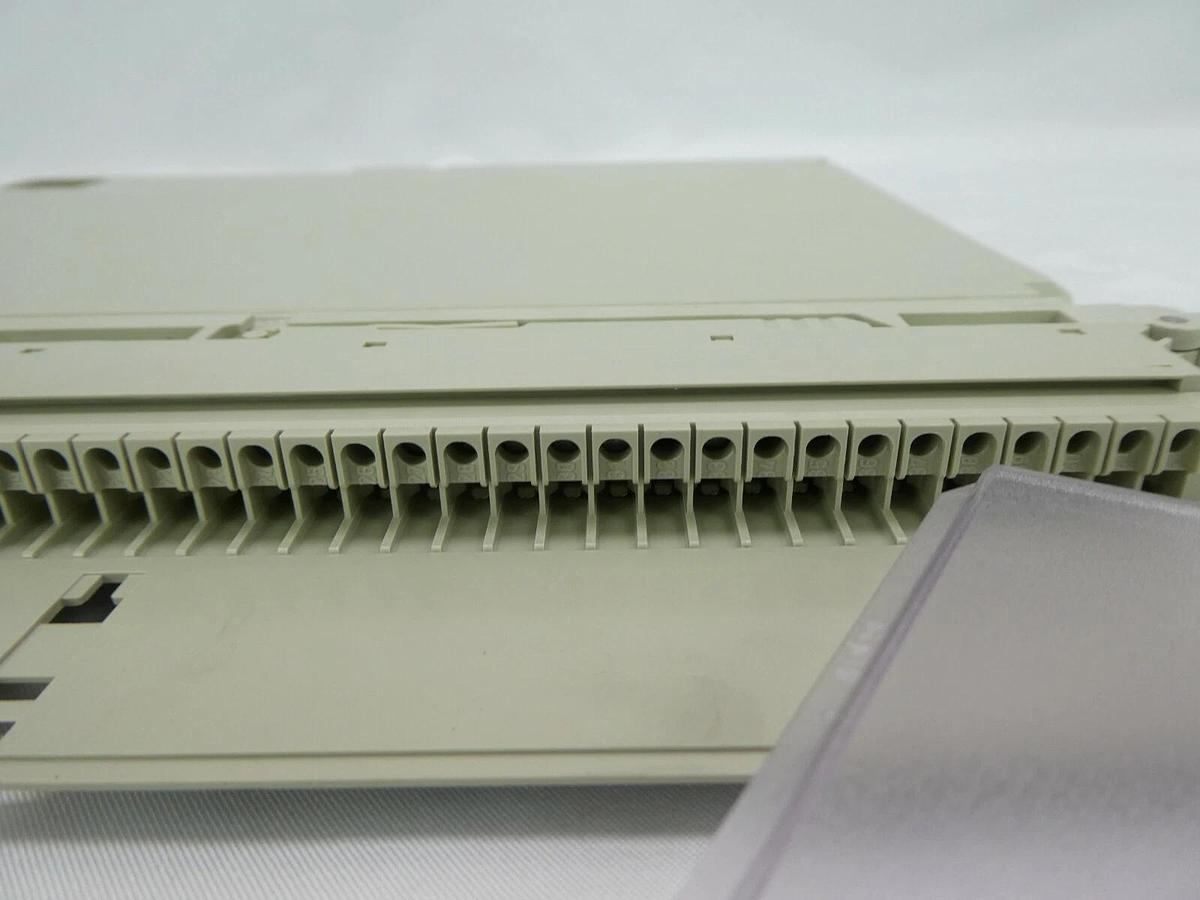 Used Siemens 6ES5430-4UA13 Digital Input PCB Card SIMATIC VP FD Balzers Unaxis Spare