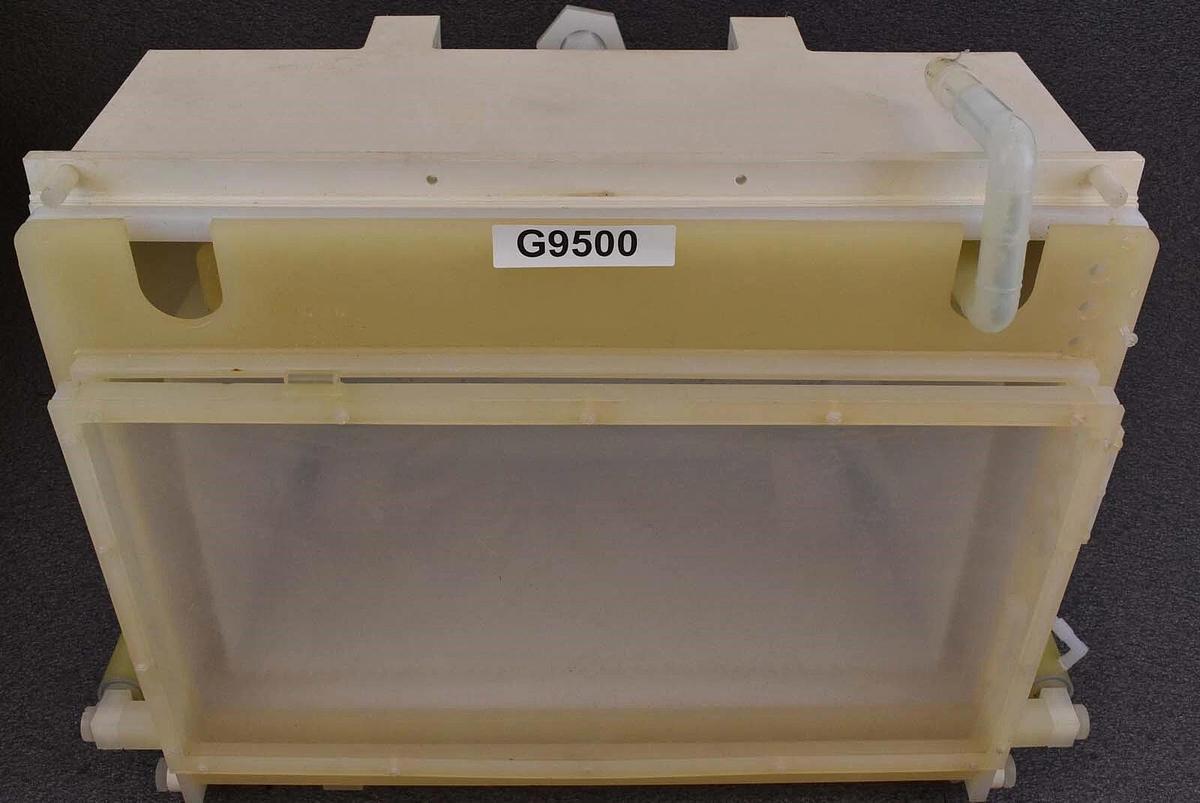 Used SCP Global Technologies 91000237A AWS Trimix Tank w/ Plastic Frame