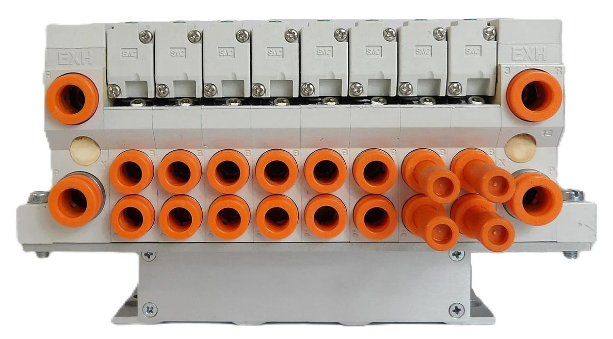 Used SMC VV5Q21-ULB990061 8-Port Pneumatic Valve Manifold EX160-SDN1 Working