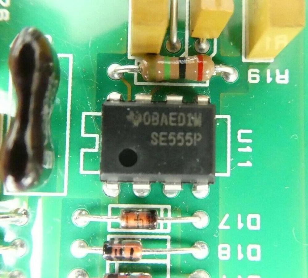 Used ENI Power Systems 000-1055-326 RF Generator PCB 1039-488 GHW-50 Genesis Working