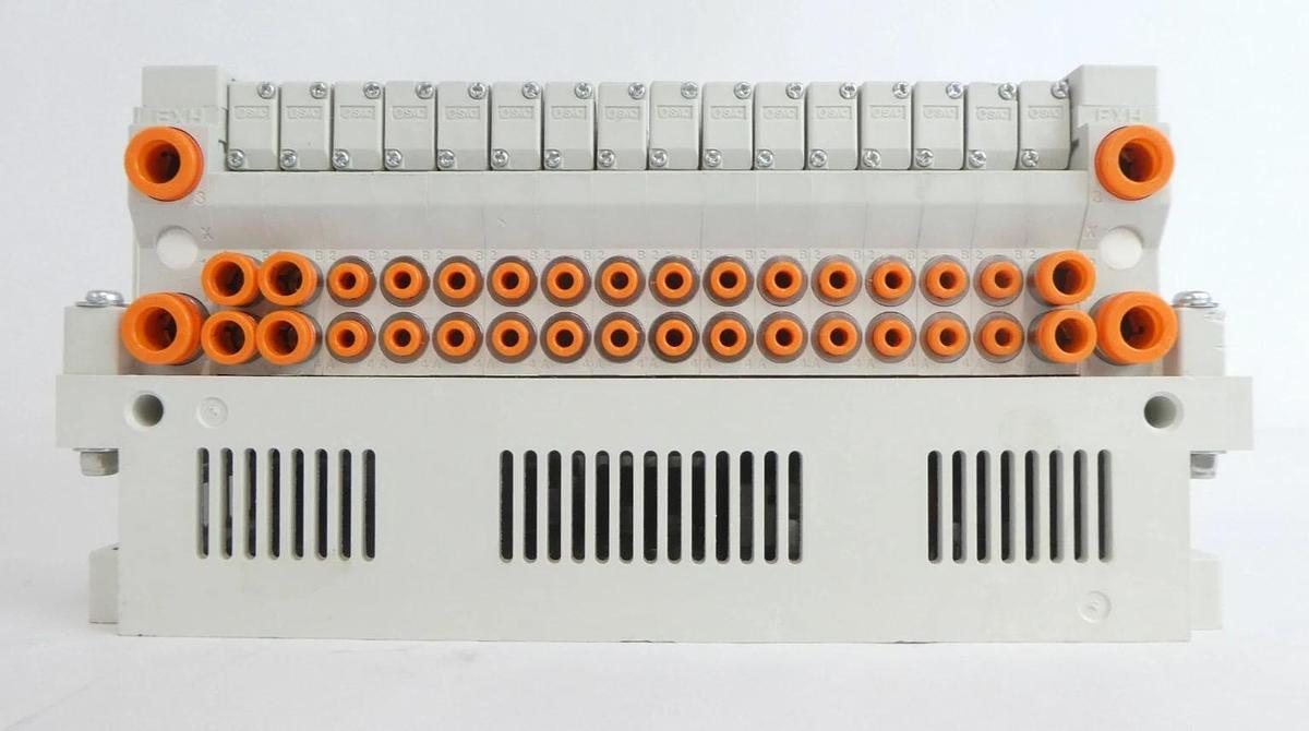 Used SMC VV5Q11-16-X3101V 16-Port Manifold Module EX420-SDN1 Working Surplus