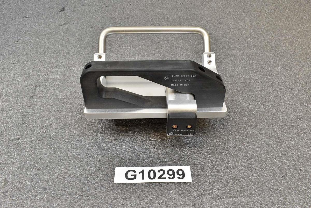 Used AMAT Applied Materials 0010-27689 300mm Target Gravity Safe Lock Working Surplus