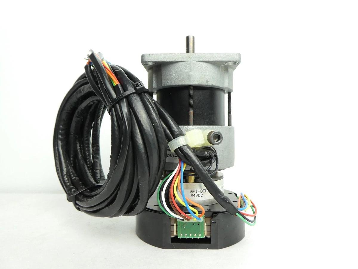 Used Emoteq BH02301-AF06-HBEE Brushless Servo Motor ASM T61105-12 Used Working