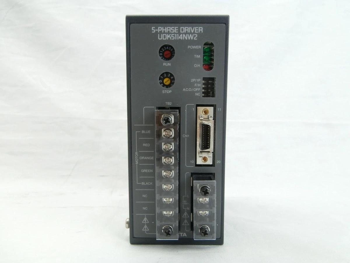 Oriental Motor UDK5114NW2 5-Phase Servo Driver VEXTA Hitachi 1-827865-02 New