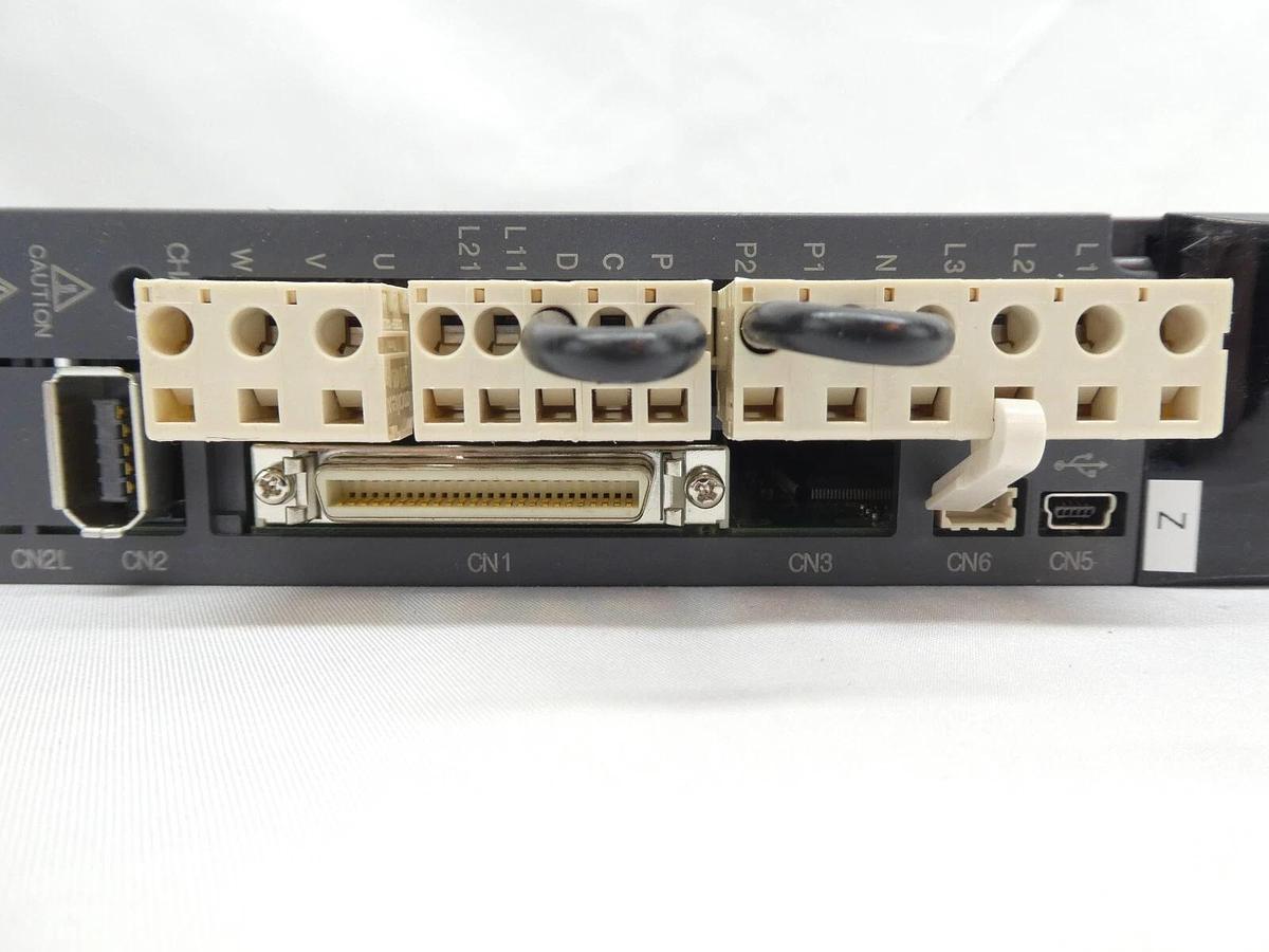 Mitsubishi MR-J3-10A-RX035T009 AC Servo Drive MELSERVO TEL 040-003863-1T New