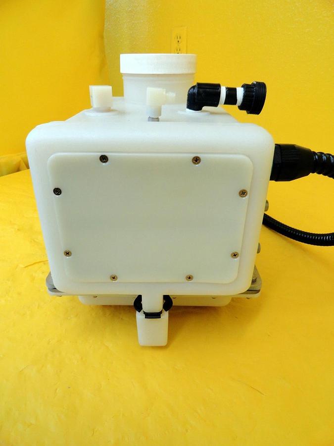 Used Noah Precision 2005 Fluid Temperature Bath Rev. D SVG 90S Working Surplus