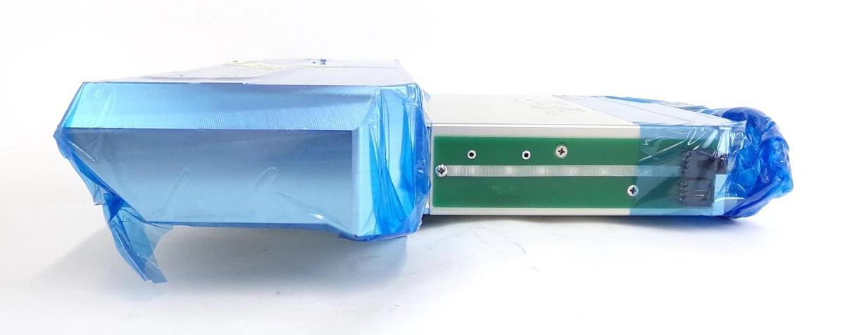 VAT 0340X-CA24-CQP1 300mm Pneumatic Chamber Slit Valve New Surplus