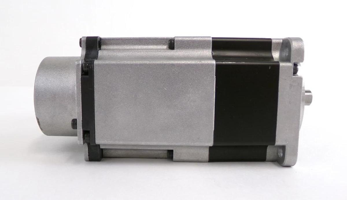 Used Sanyo Denki R2AA05010FCSSYM AC Servo Motor SANMOTION R Lot of 2 Working