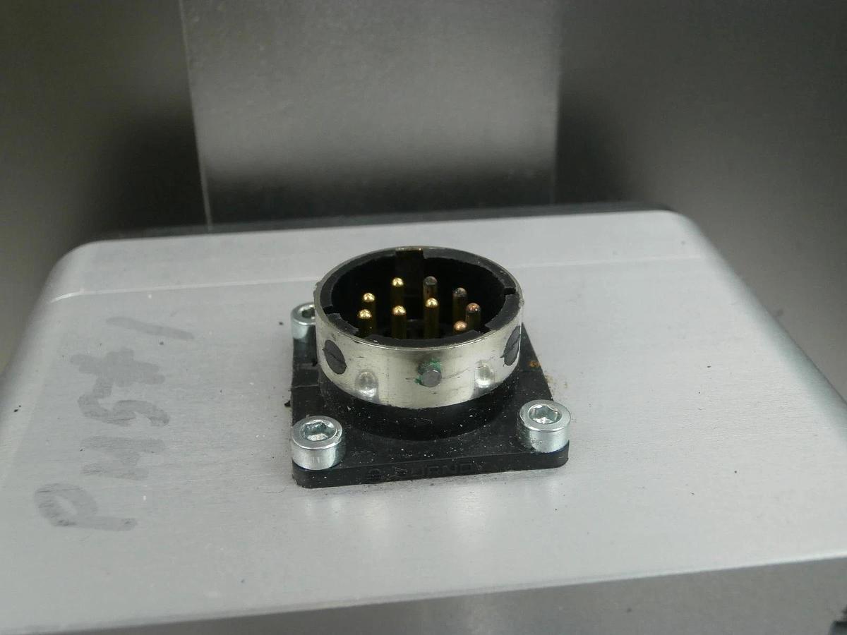 Used VAT 64250-CE52-1101 HV High Vacuum Gate Valve Motorized Actuator Working Surplus