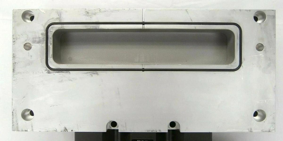 Used VAT MONOVAT Aluminum Wafer Transfer Valve 02010-BA44 02110-BA44 Large Gate Spare