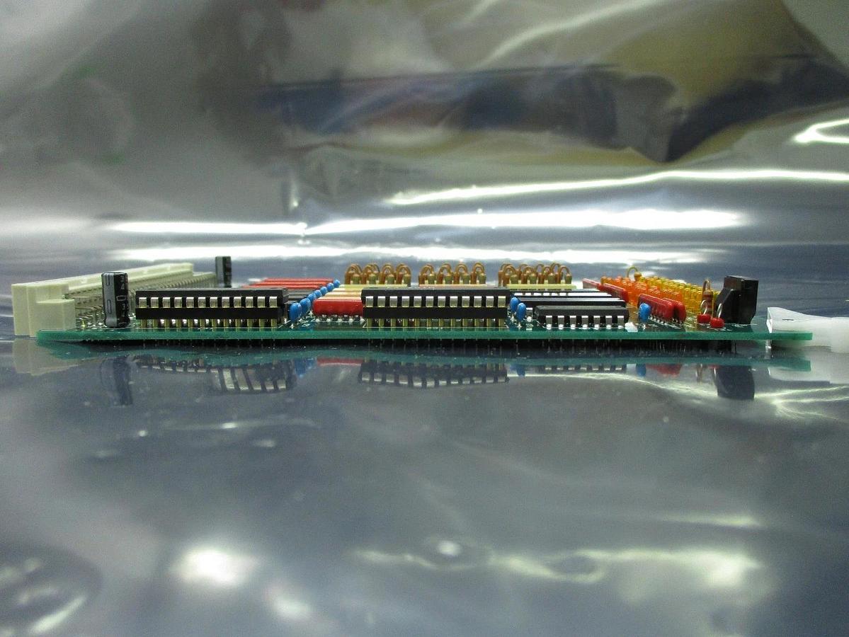 Used ASM Advanced Semiconductor Materials 70065-00037C Motor DIO PCB Card Used
