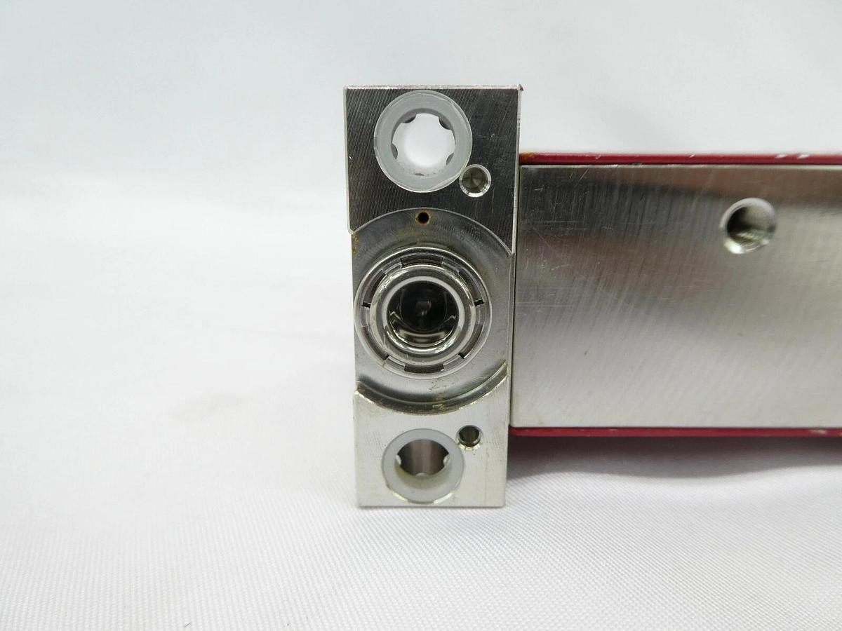 Used STEC SEC-7330M MFC Mass Flow Controller SEC-7330 200 CCM SF6 Working Spare