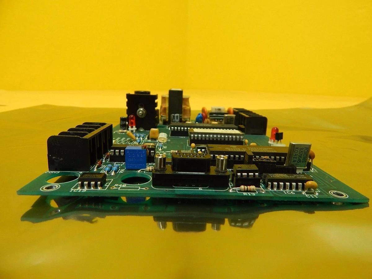 Used Thermalogic 718-562 Fluid Temperature Station Board PCB SVG 121-188 Used