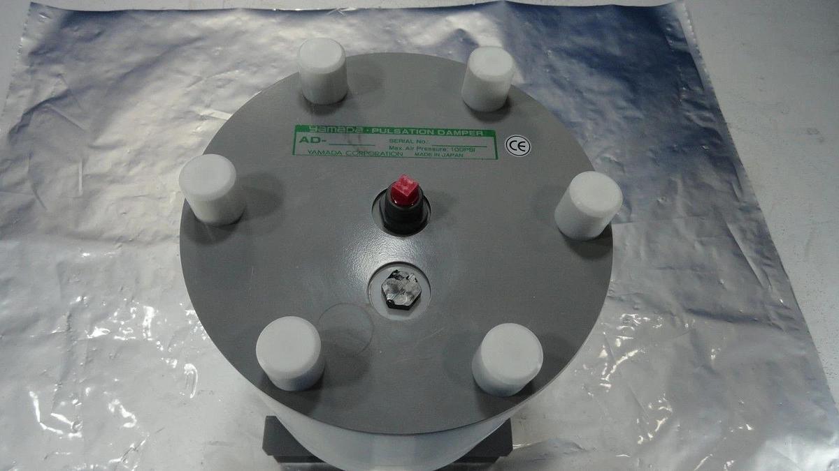 Used Yamada AD Series Pulsation Damper 100 PSI Used Working