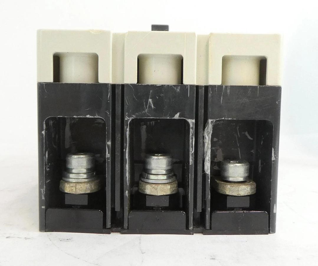 Used Eaton JGE3250NN Circuit Breaker J250E ELJBN3250W Reseller Lot of 3 Working