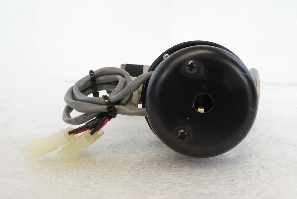 Used MKS Instruments LP2-40-AK-CLVS Vacuum Right Angle Pneumatic Valve Working