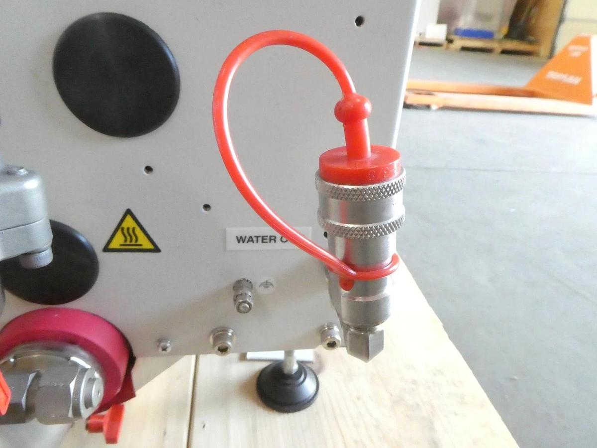 Refurbished iXH 1220H Edwards A57224958 Vacuum Pump IXH1220 208V Manufacturer Refurbished