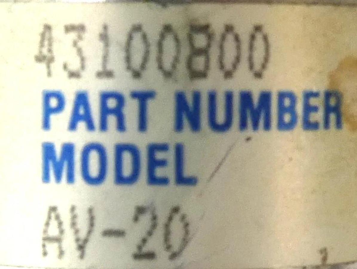 Used Veriflo Corporation 43100800 Bellows Valve AV20 Reseller lot of 5 Working Spare