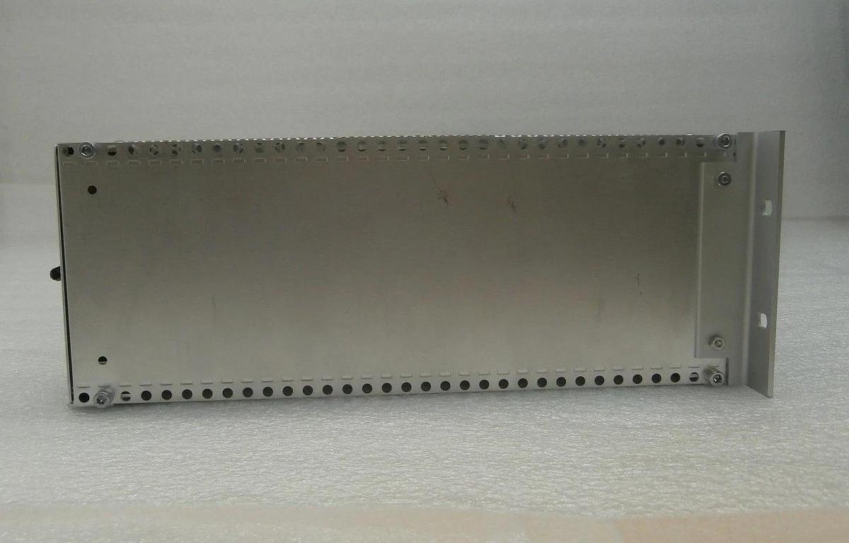 Used Brooks Automation 001-3710-03 26VDC Power Supply 13710-03 Cracked Display Used
