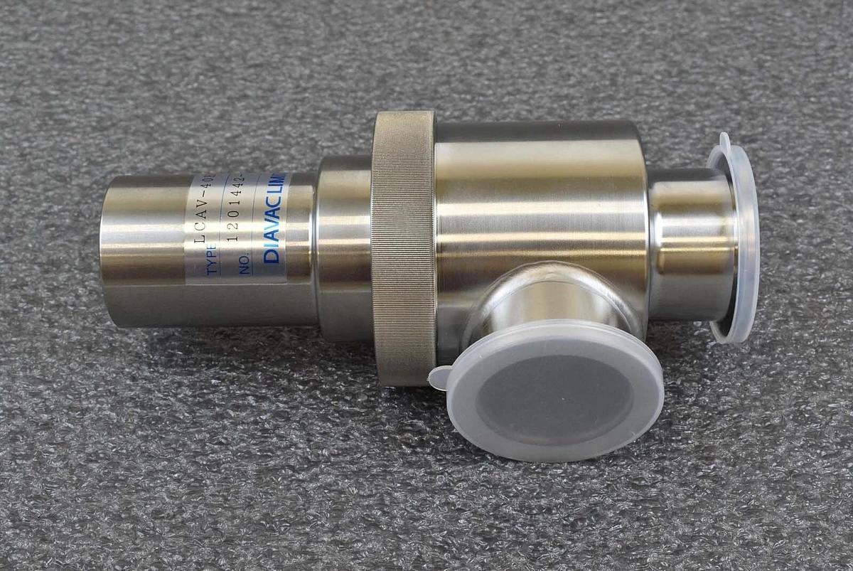 Used Diavac Limited LCAV-40HF Pneumatic Angle Valve
