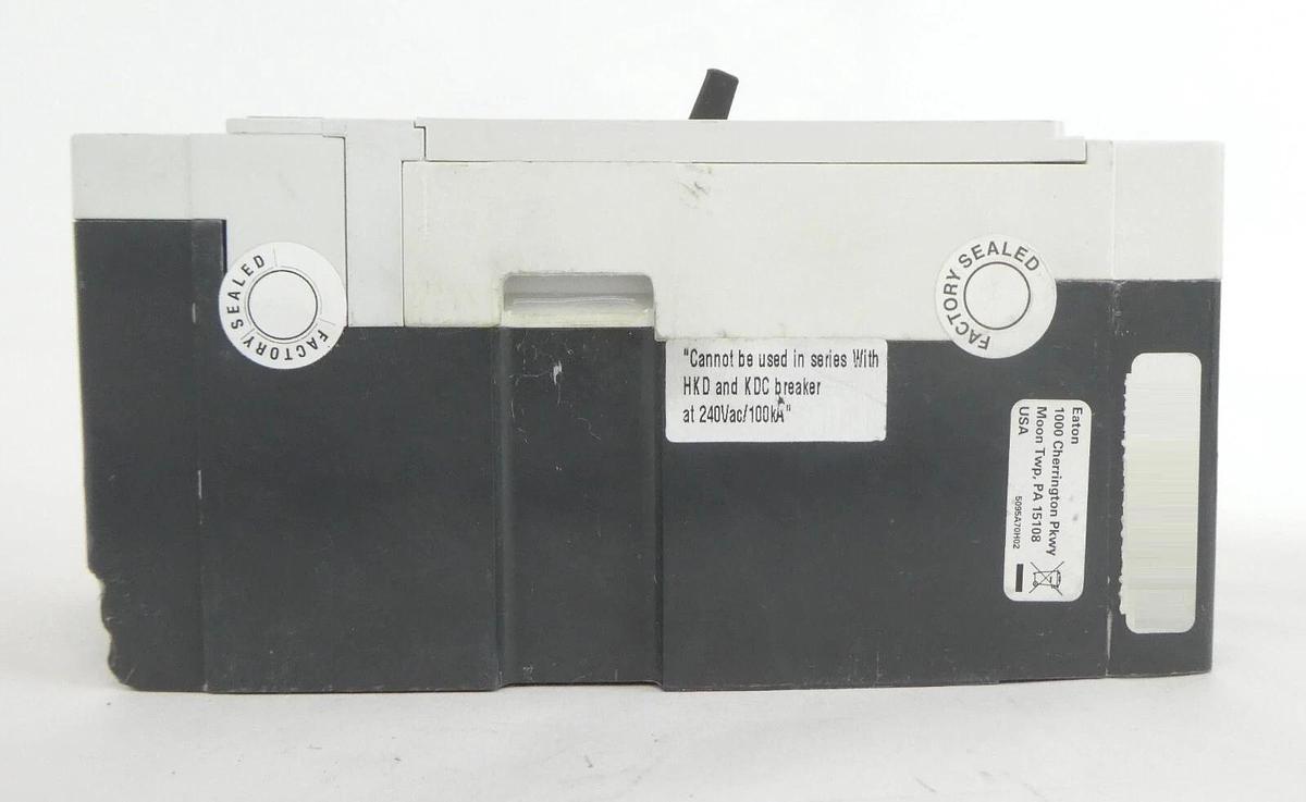 Used Eaton JGE3250NN Industrial Circuit Breaker J250S J250E Lot of 2 Working