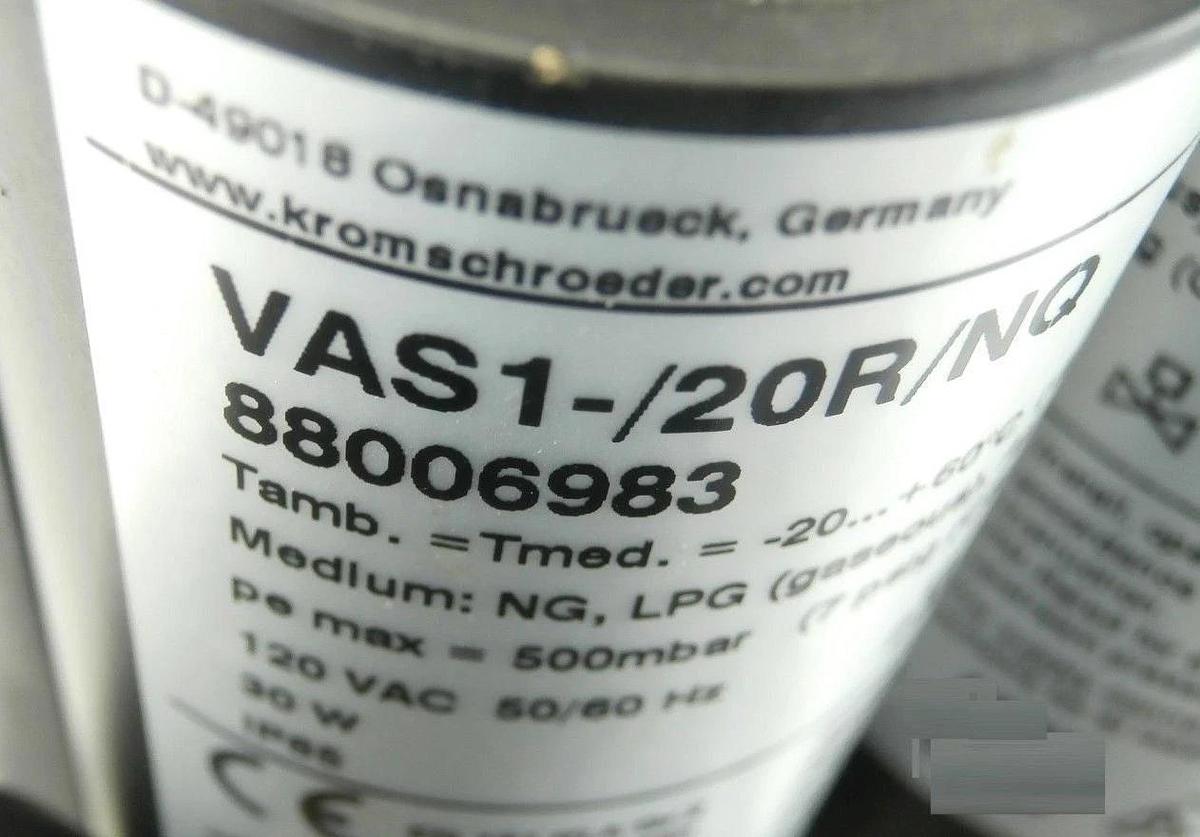 Used Edwards SDT Gas Block (KROM) Manifold VAS1-0/10R/NQ DG17VCT8-SWG TPU Used